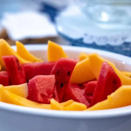 Hotel Acciaroli アッチャロリ